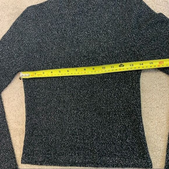 FOREVER 21 Black Silver Stretchy Knit Long Sleeve Top Size Medium - Picture 6 of 7